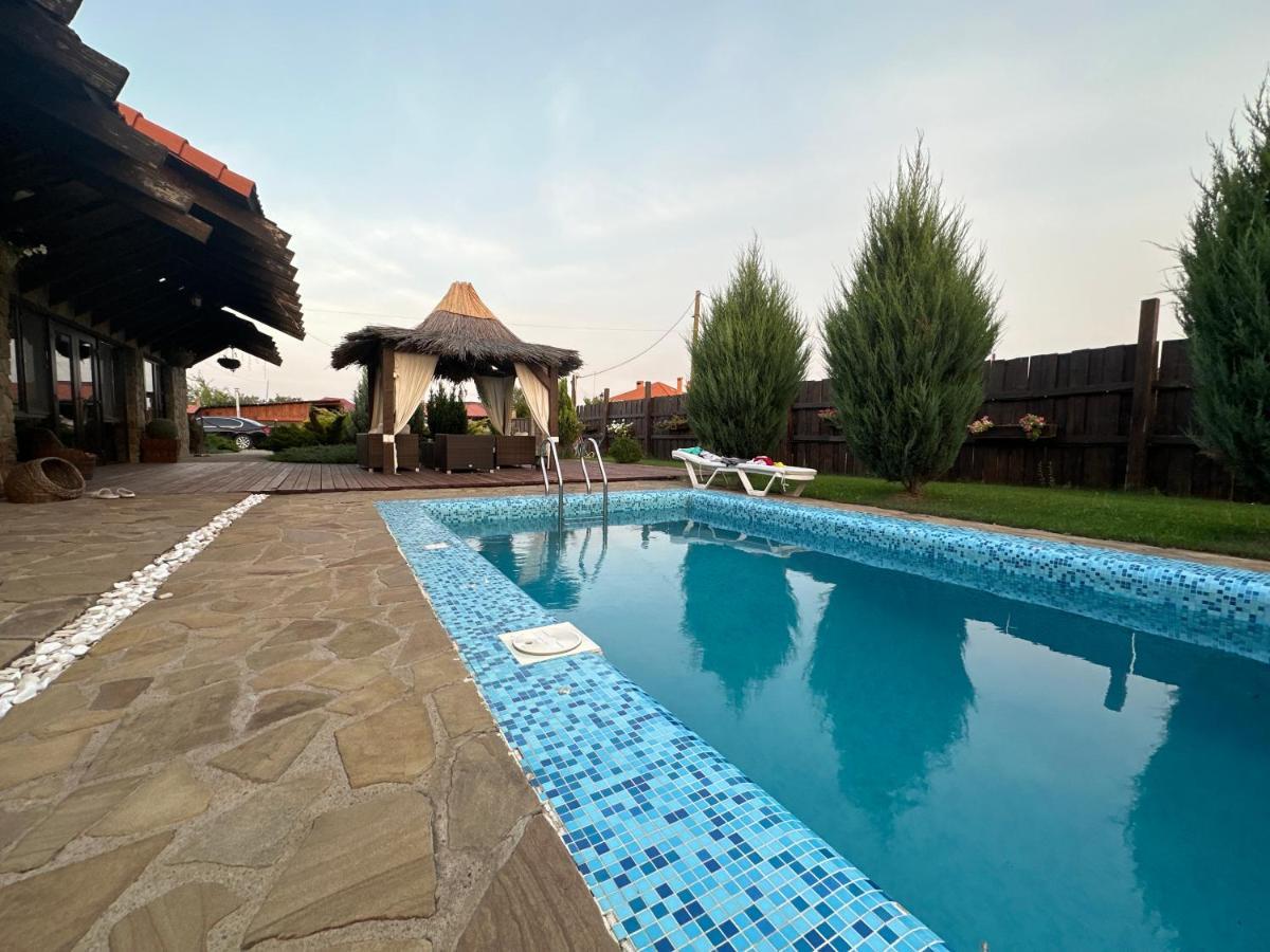 Chervona Kalyna Cottage Odessa Exterior foto