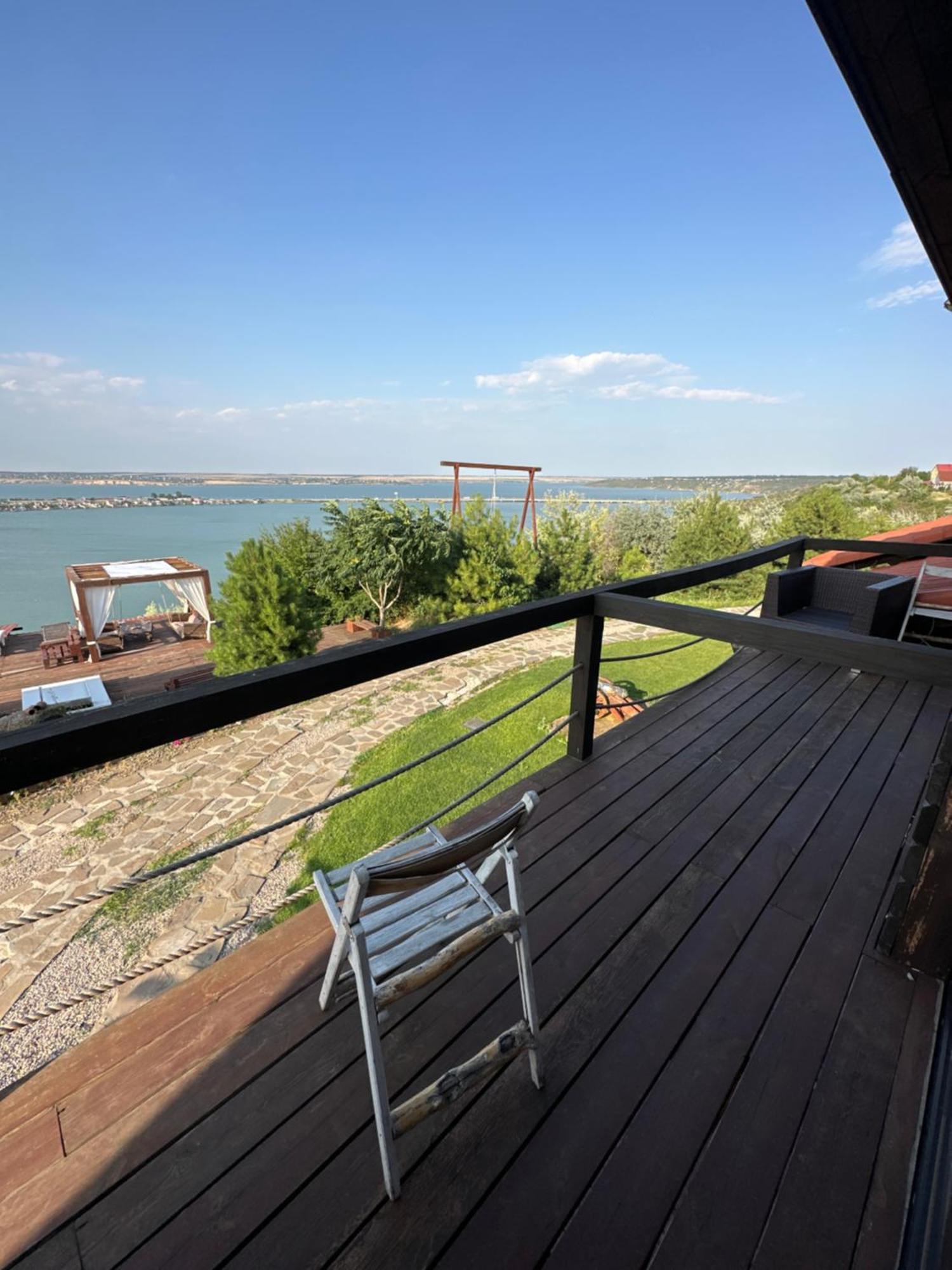 Chervona Kalyna Cottage Odessa Exterior foto